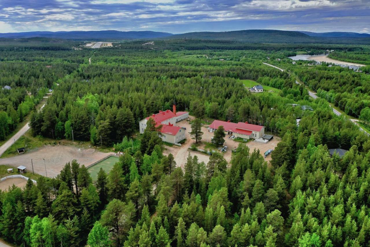 Kuukkeli Ivalo Airport Inn Kültér fotó