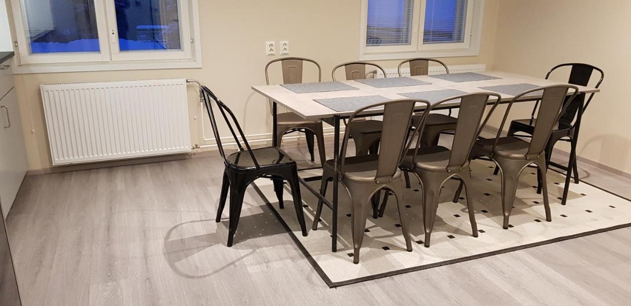 Kuukkeli Ivalo Airport Inn Kültér fotó