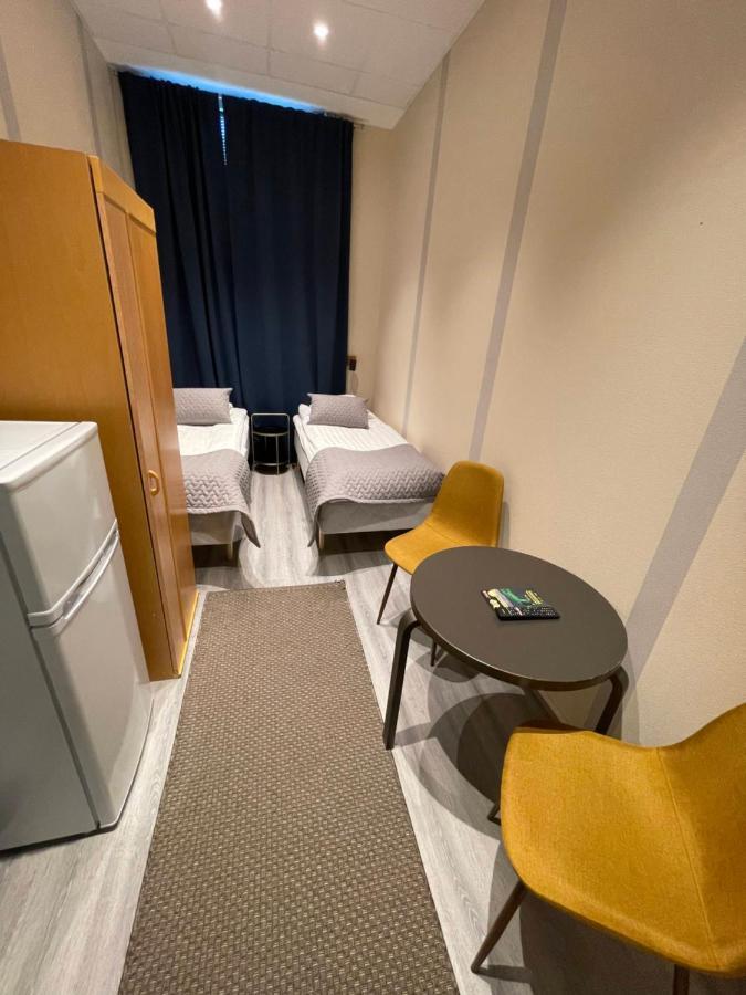Kuukkeli Ivalo Airport Inn Kültér fotó